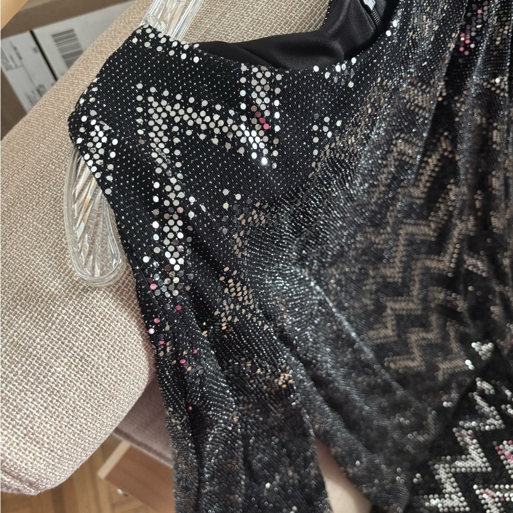 Black Sequin Chevron Midi Dress - Picture 2 of 7